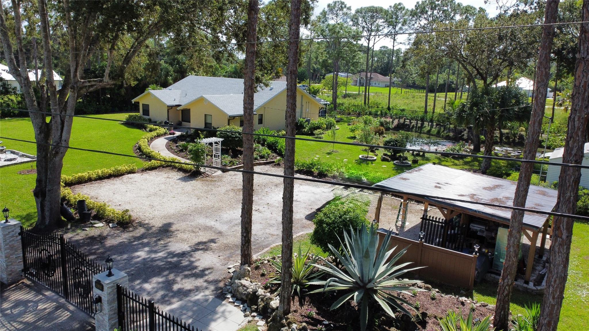 ACREAGE - Residential