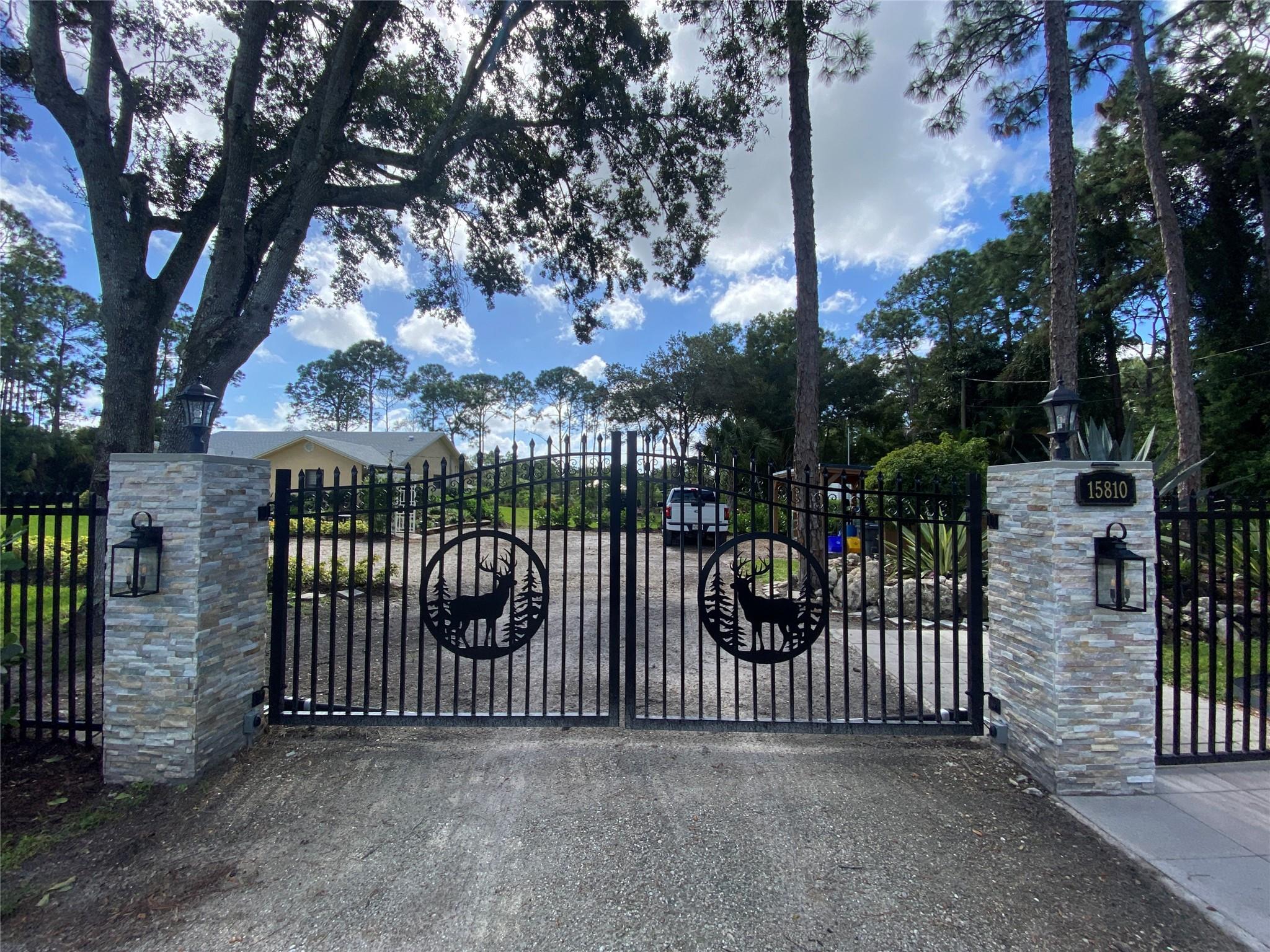 ACREAGE - Residential