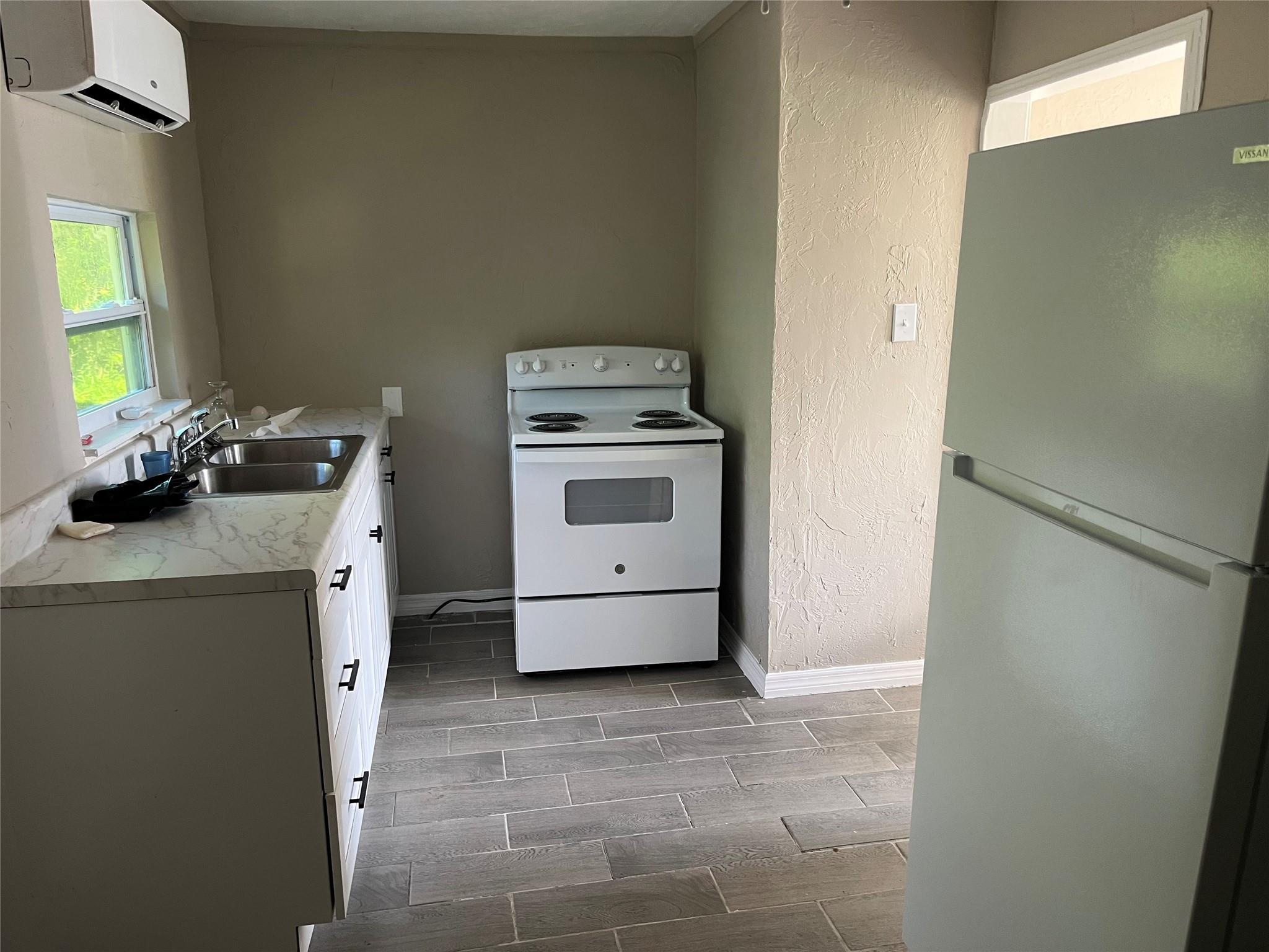 Price-Gorhams Sec 27 - Residential Income