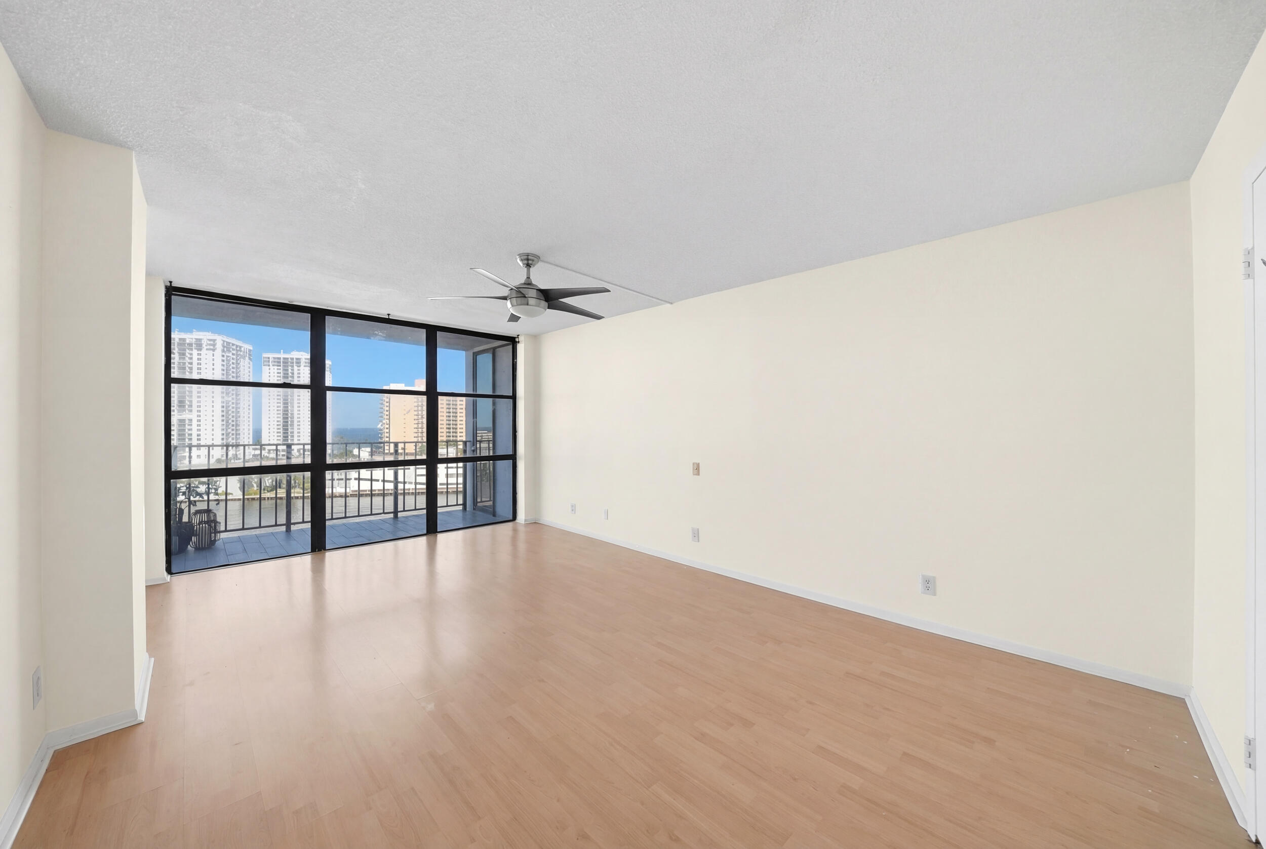 OCEANVIEW PARK CONDO - Residential
