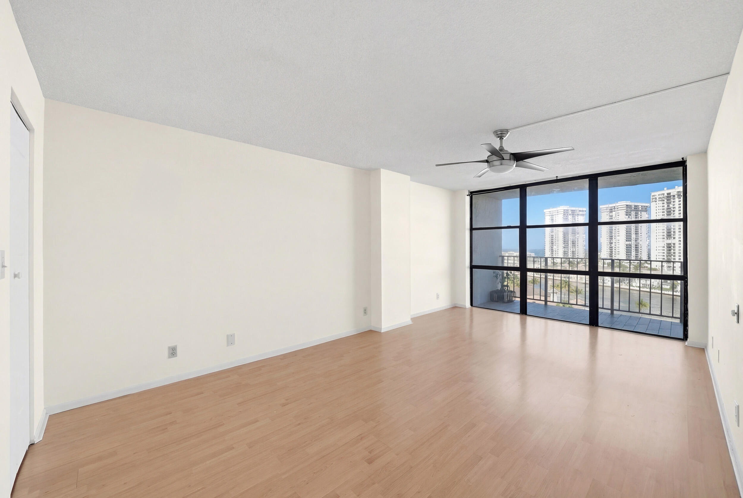 OCEANVIEW PARK CONDO - Residential