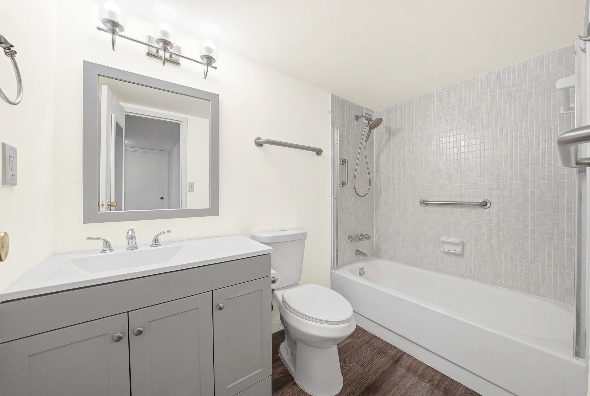 OCEANVIEW PARK CONDO - Residential