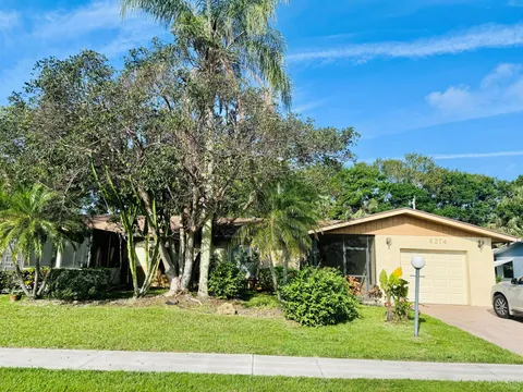 6274 Dusenburg Road, Delray Beach, FL MLS: R10972291