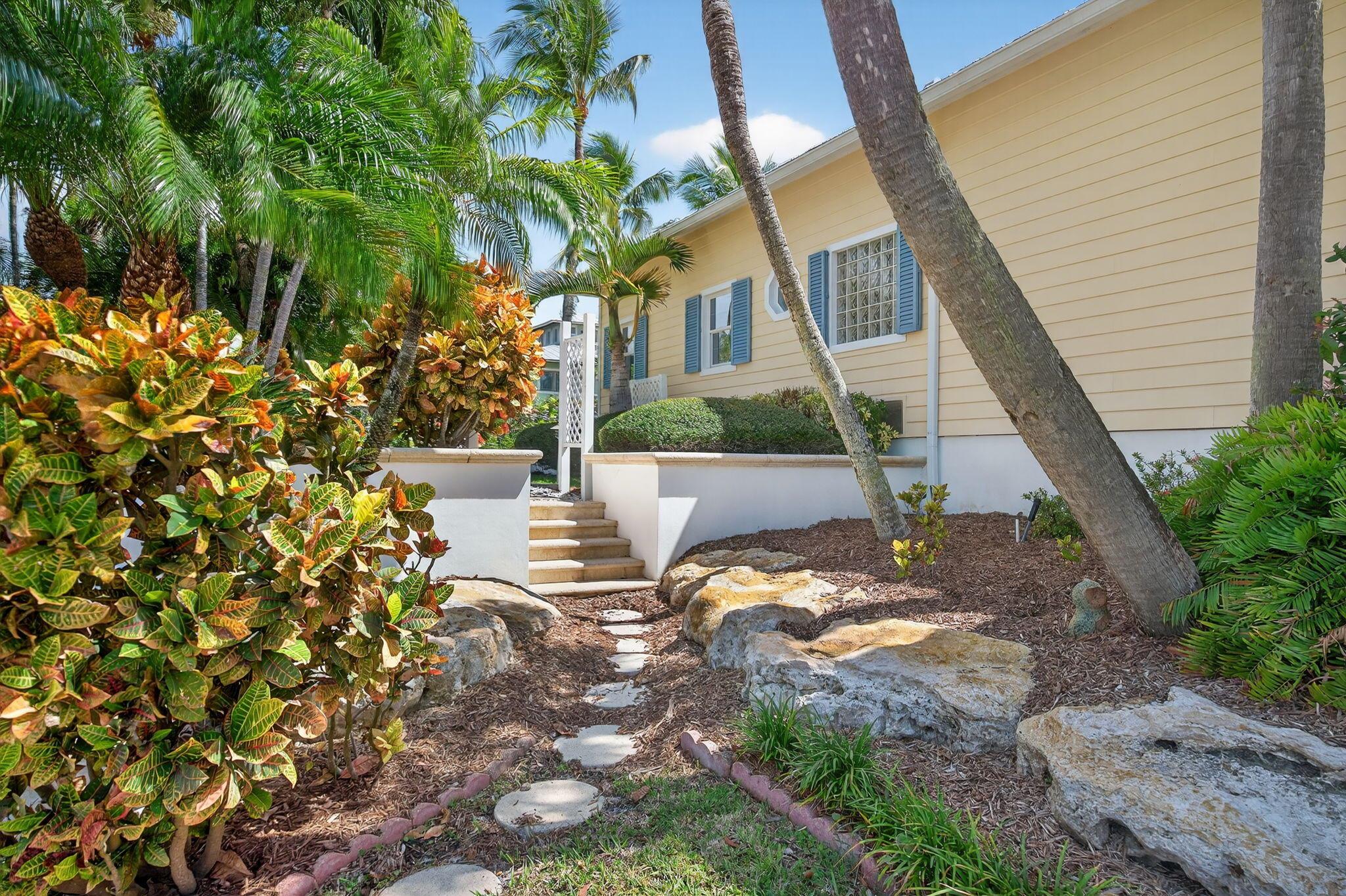 SEASIDE OF JUNO BEACH - Residential