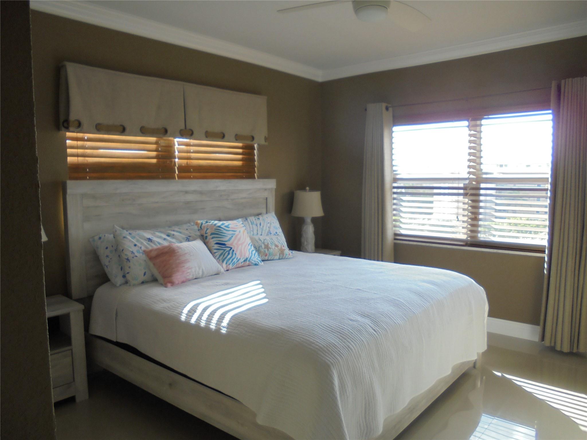 Lado Del Rio Condo - Residential Lease