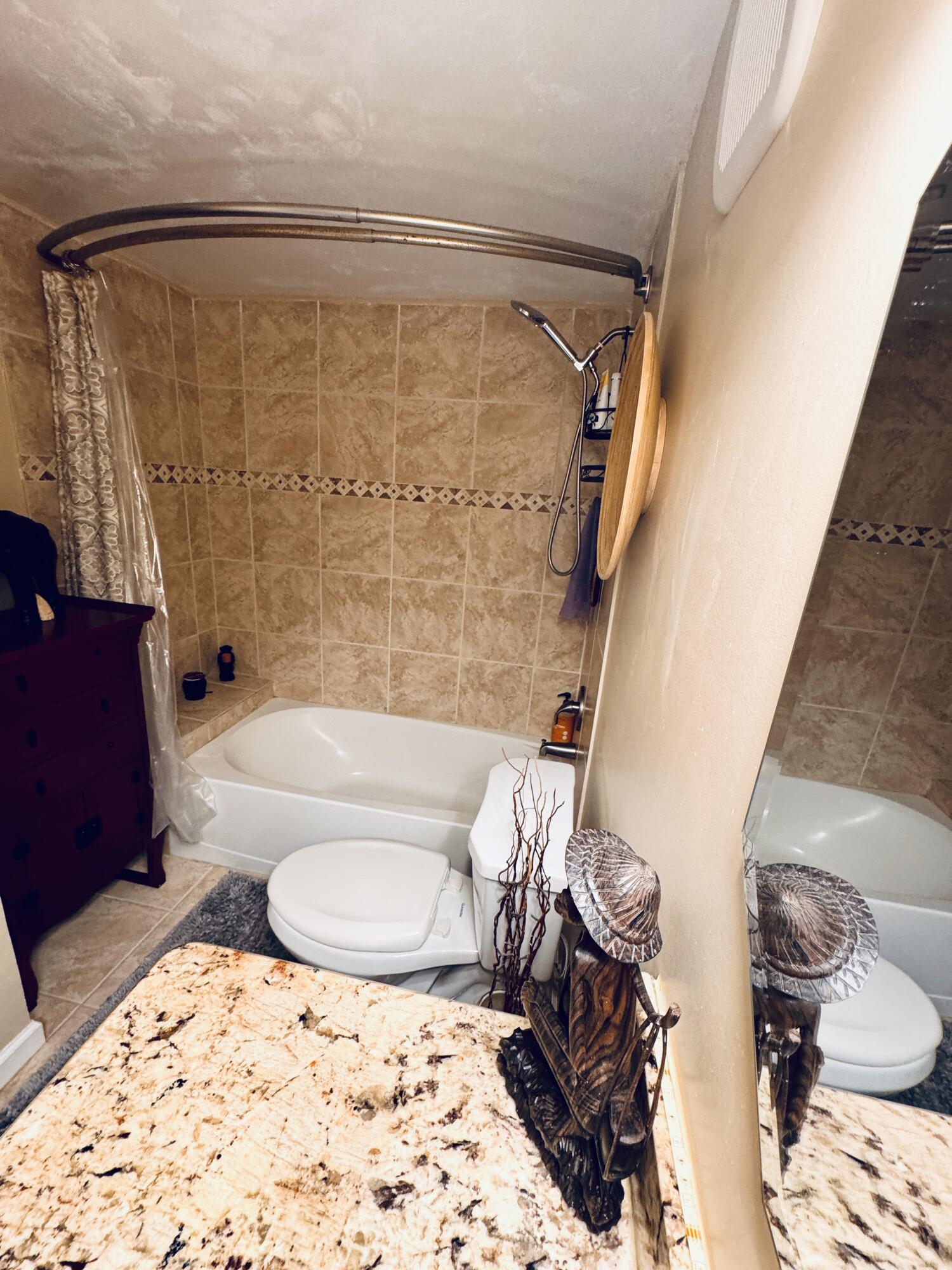 VENETIAN PARK CO-OP - Residential