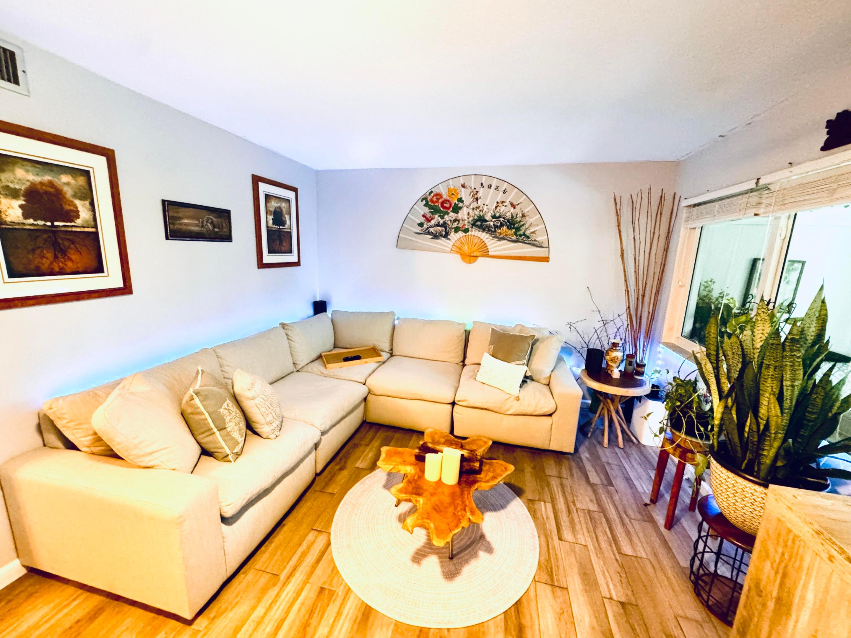 VENETIAN PARK CO-OP - Residential