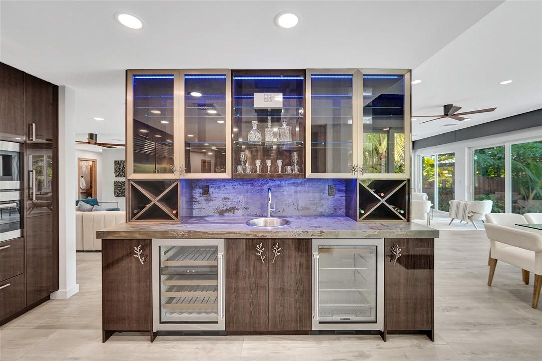 Dolphin Isles - Residential