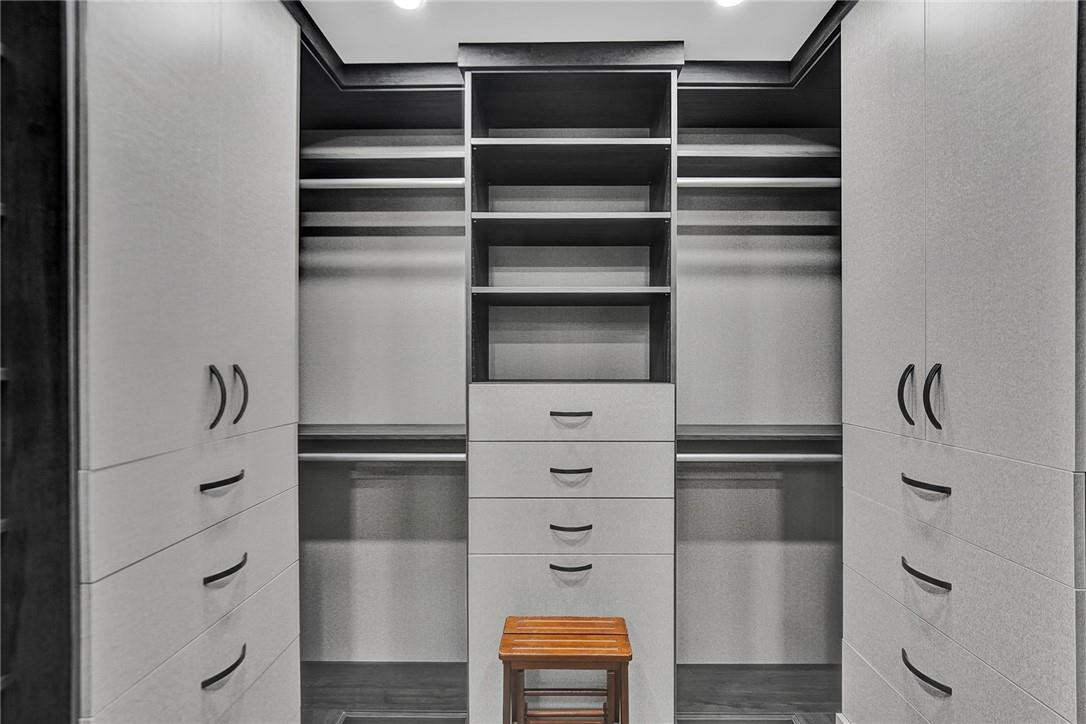 Dolphin Isles - Residential