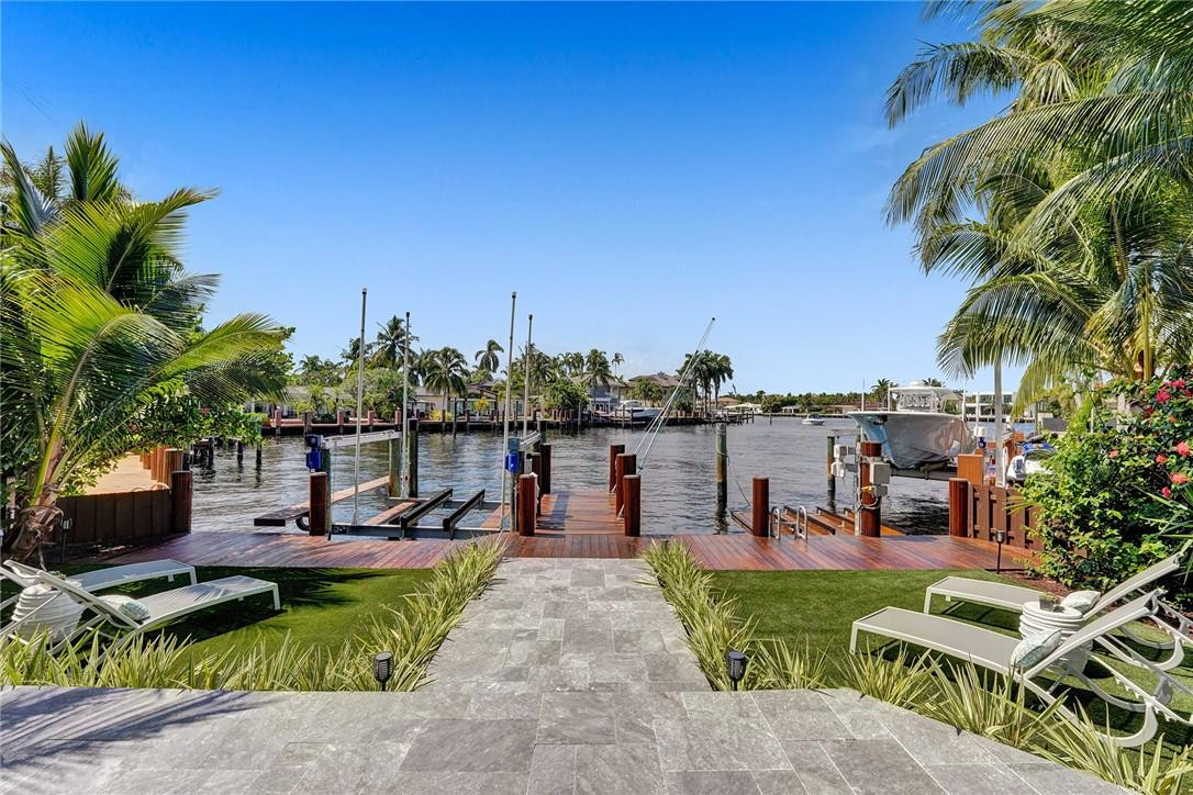 Dolphin Isles - Residential