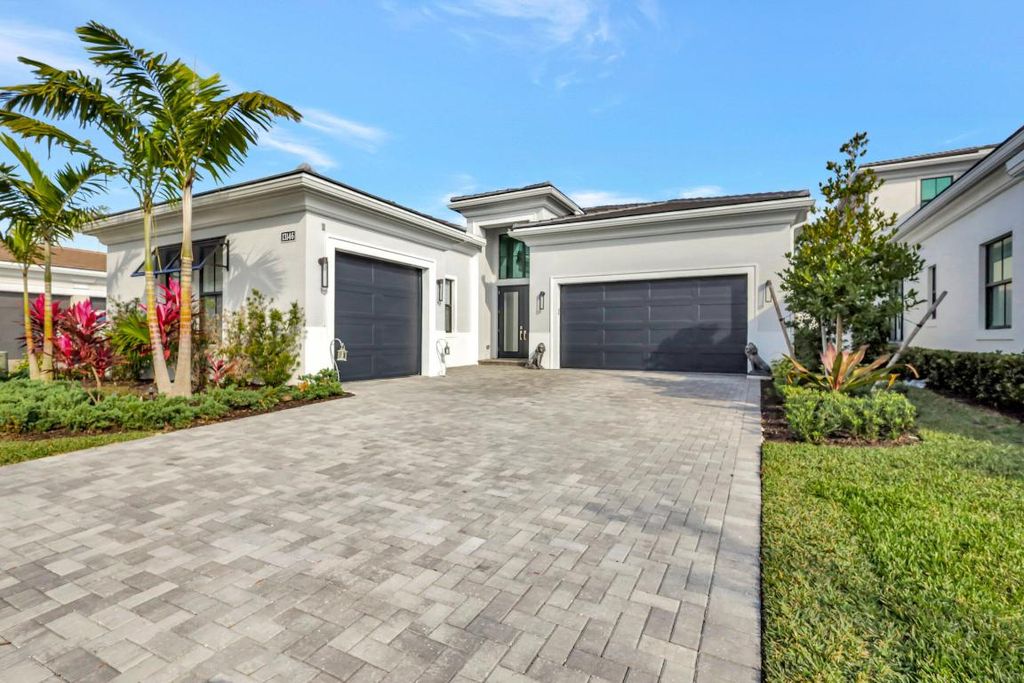 Photo of 13146 Faberge Place, Palm Beach Gardens, FL 33418 (MLS # R10940896)