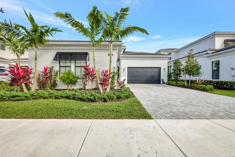 Single Family Residence in Palm Beach Gardens FL 13146 Faberge Place Pl.jpg