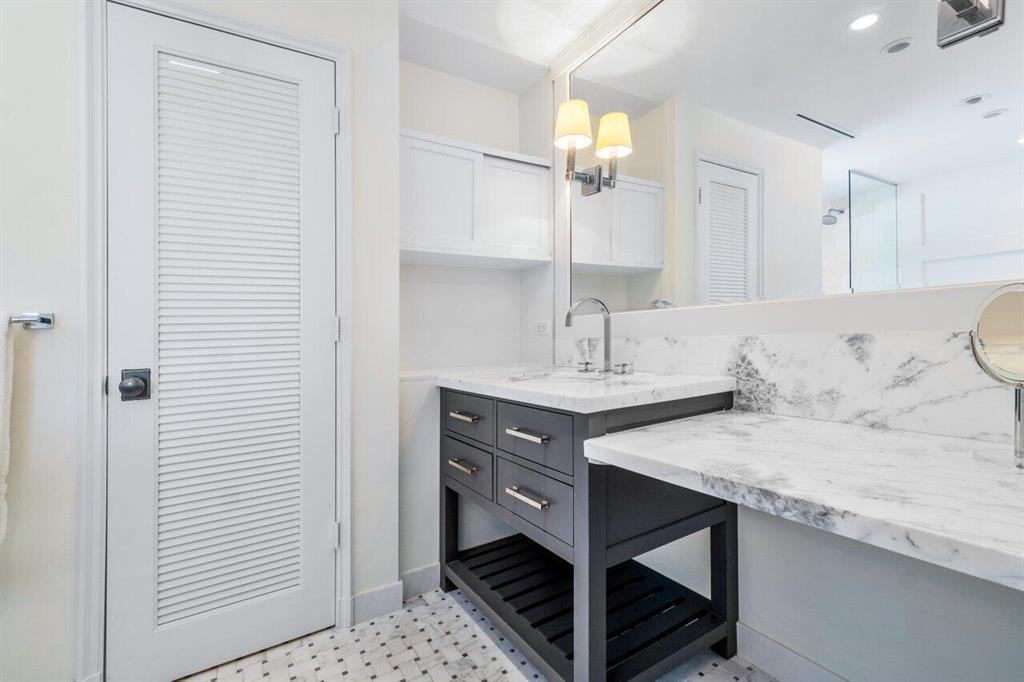 NORTH SHORE - Residential