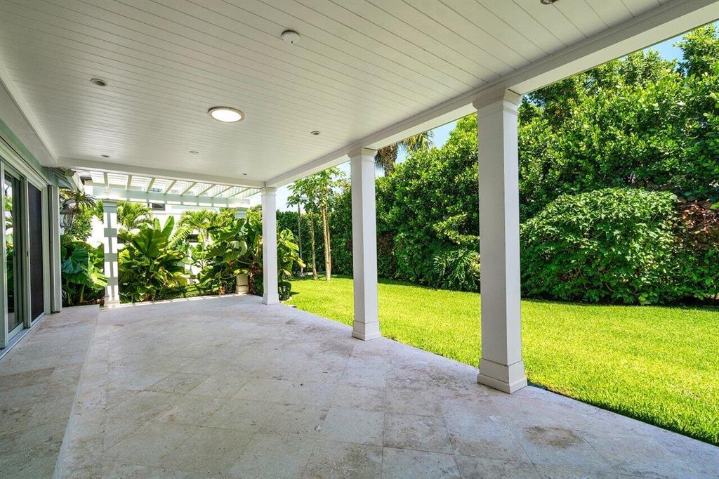 NORTH SHORE - Residential