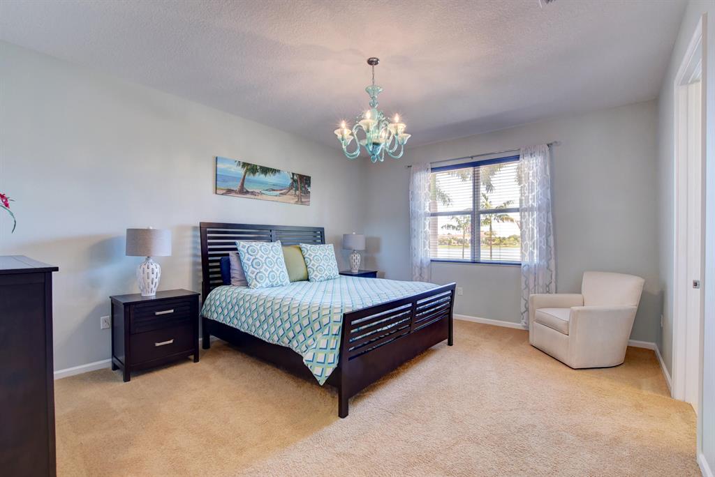 BLUE LAKE TOWNHOMES - Residential