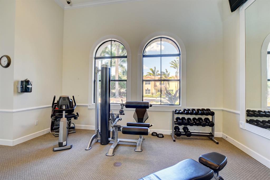 BLUE LAKE TOWNHOMES - Residential