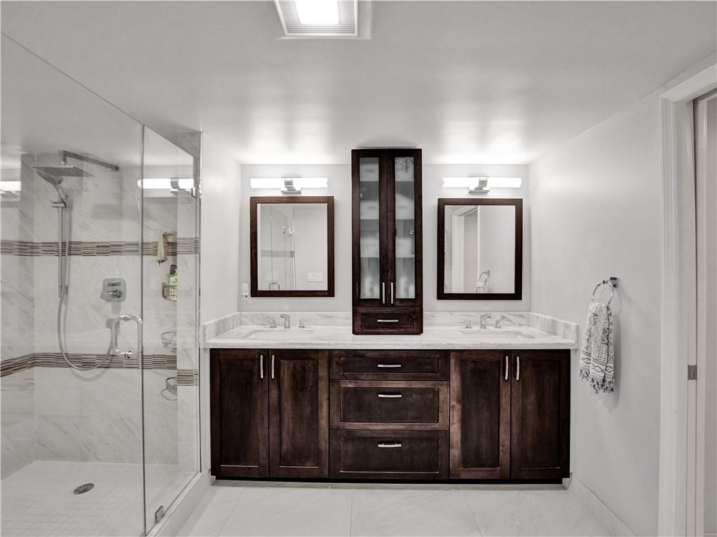 CORAL RIDGE COUNTRY CLUB - Residential