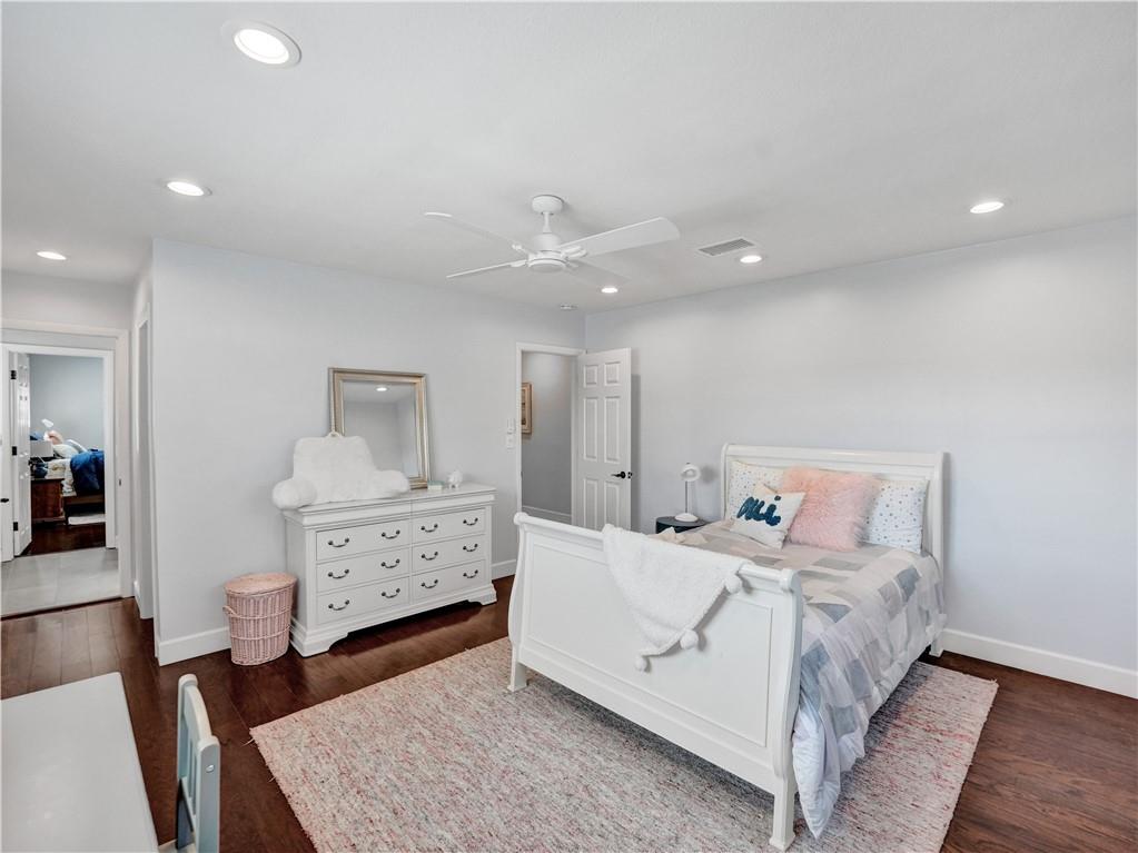 CORAL RIDGE COUNTRY CLUB - Residential