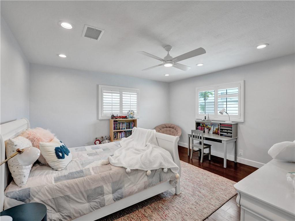 CORAL RIDGE COUNTRY CLUB - Residential
