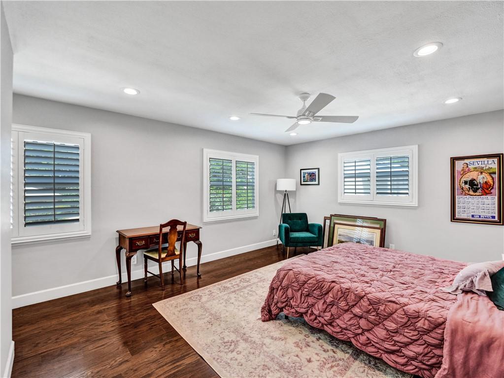 CORAL RIDGE COUNTRY CLUB - Residential