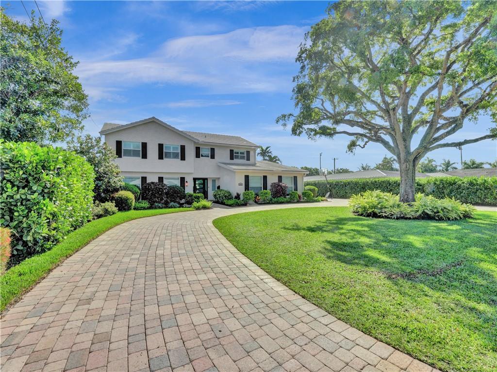 CORAL RIDGE COUNTRY CLUB - Residential