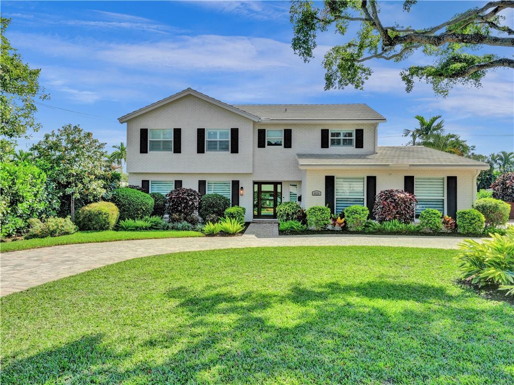 CORAL RIDGE COUNTRY CLUB - Residential