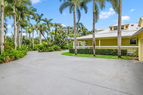 Tiny photo for 14423 Draft Horse Lane, Wellington, FL 33414 (MLS # B26054198)