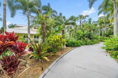 Tiny photo for 14423 Draft Horse Lane, Wellington, FL 33414 (MLS # B26054198)