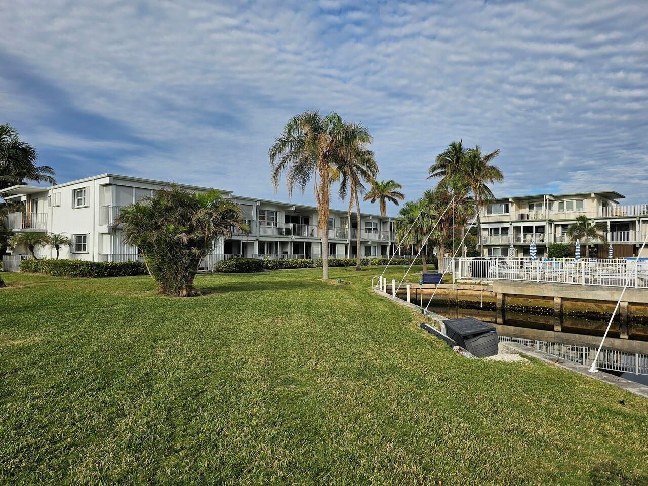 East Way Harbor - Residential