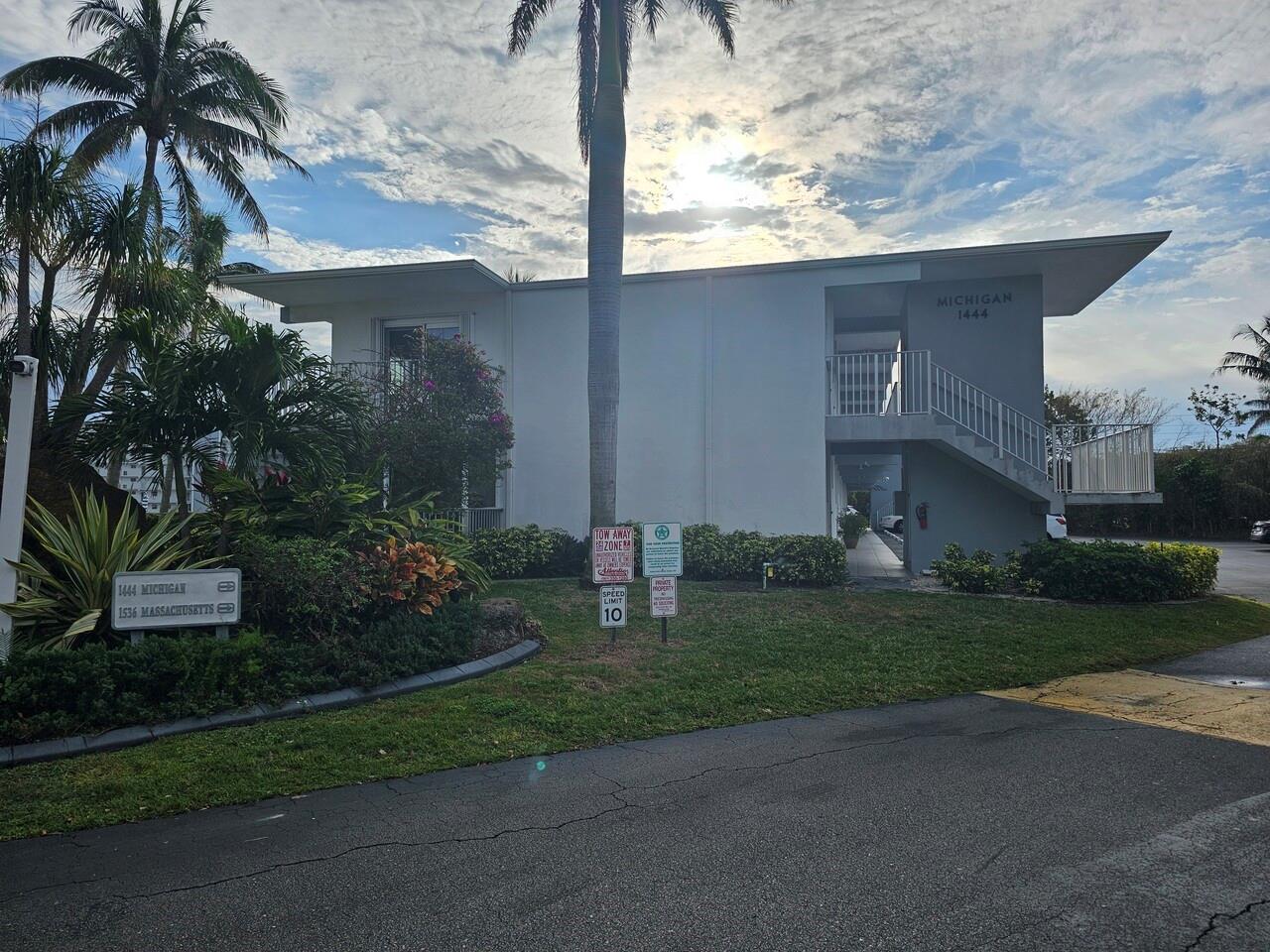 East Way Harbor - Residential