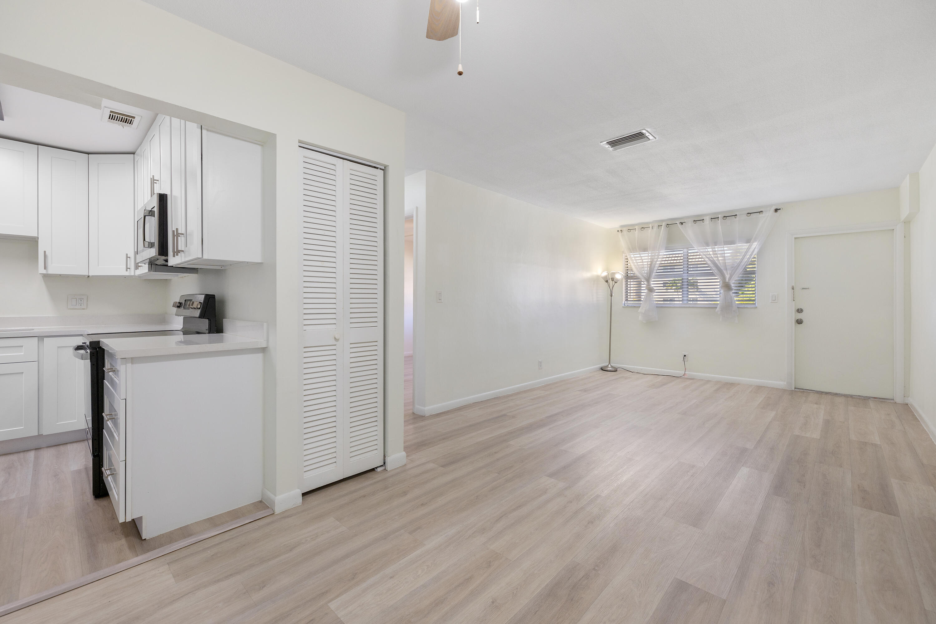 3930 Crystal Lake Drive 209