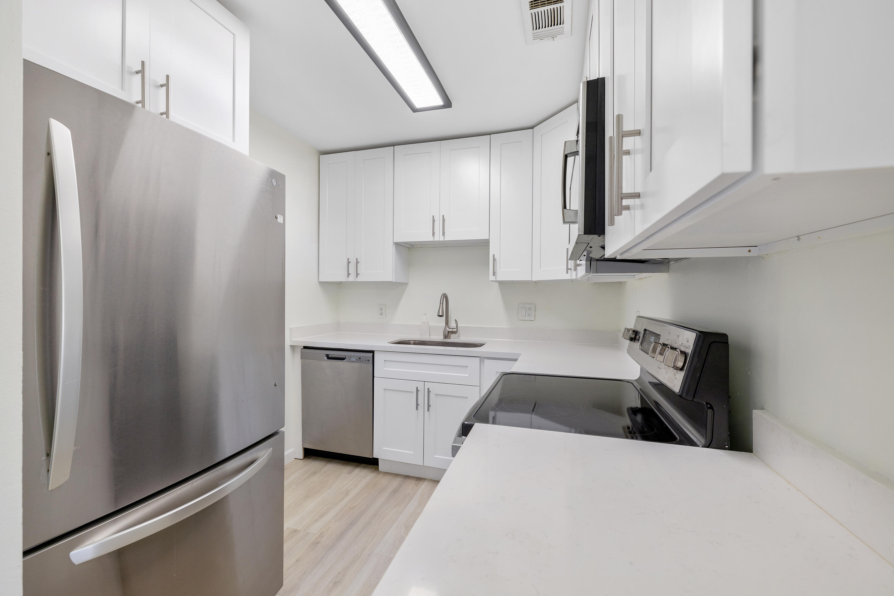 3930 Crystal Lake Drive 209