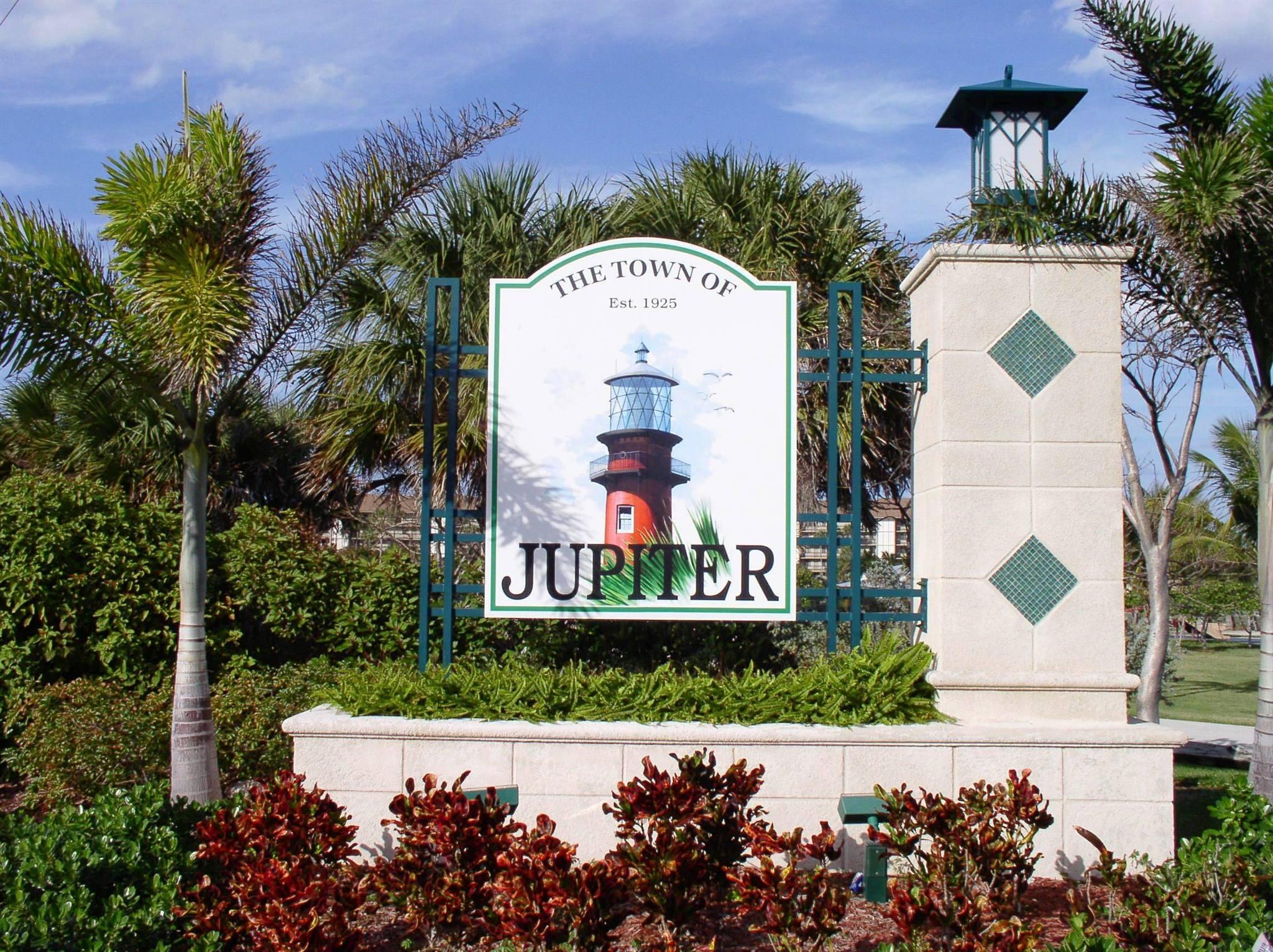 VILLAGE AT ABACOA CONDO - Residential Lease