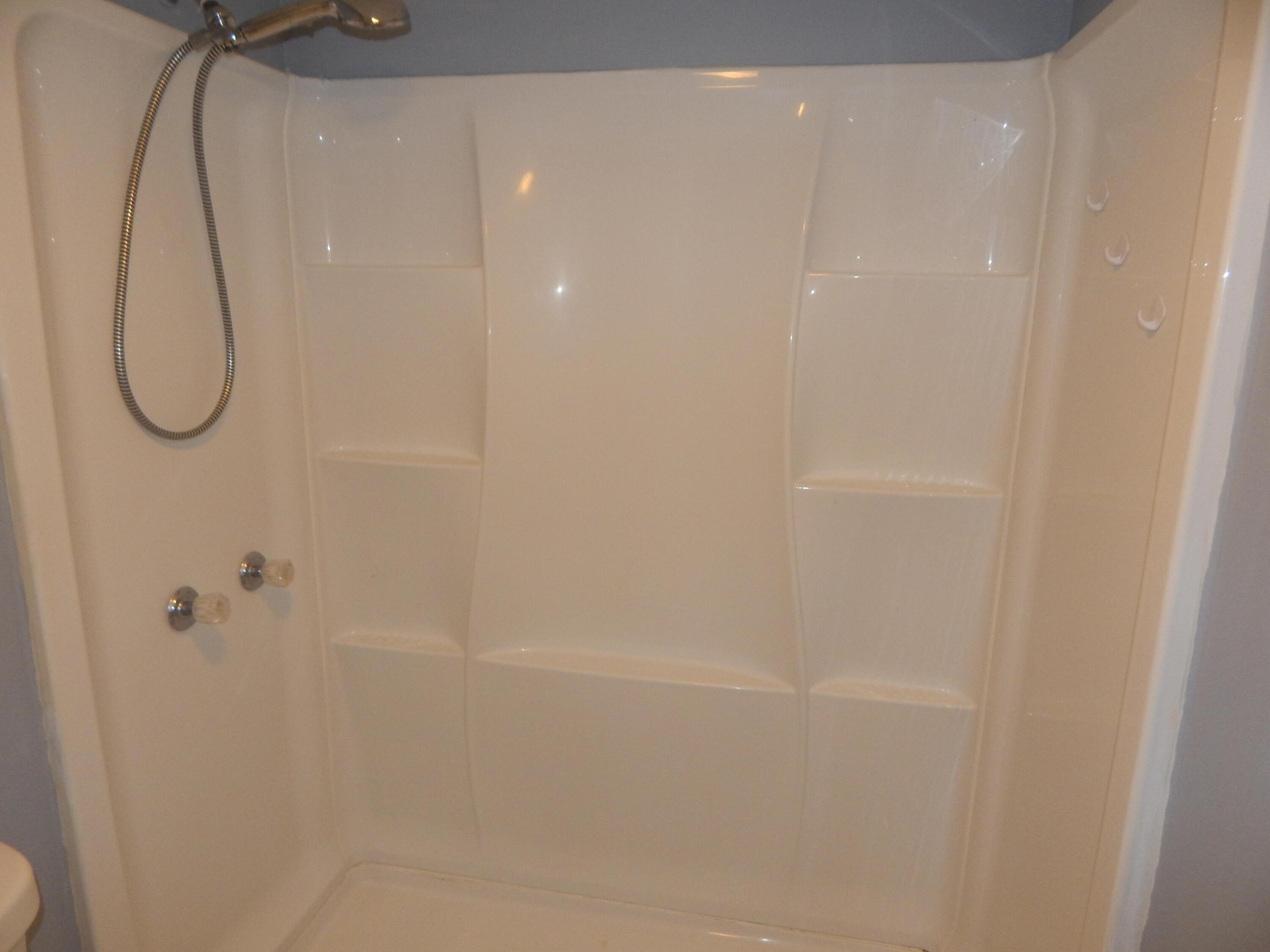 VILLAGE OF SANDALWOOD LAKES 3 - Residential