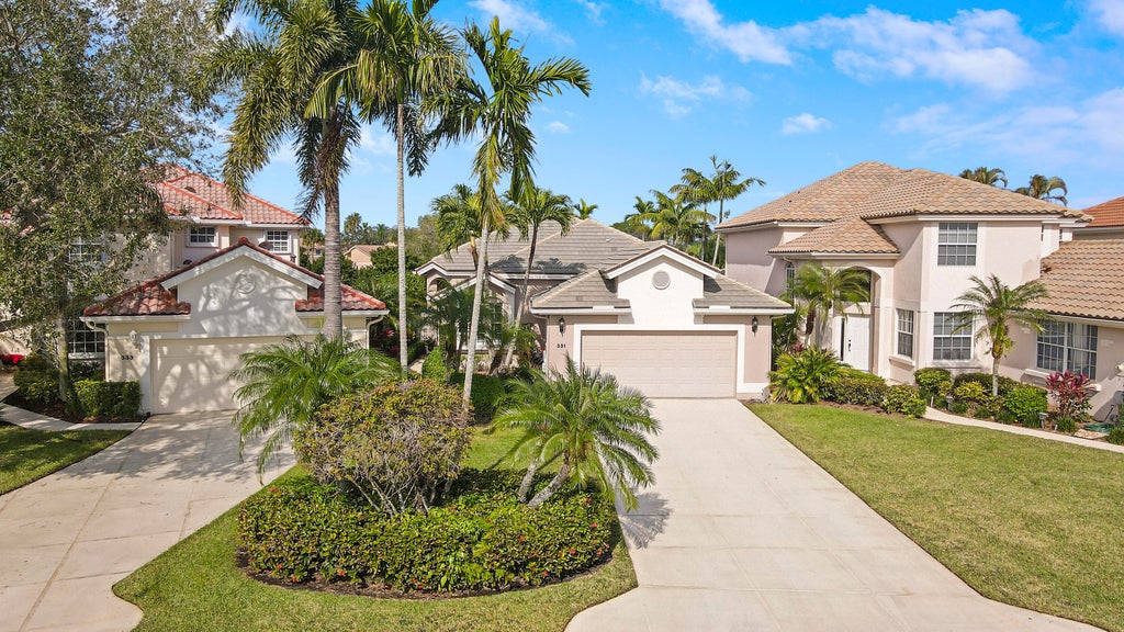 Photo of 331 Eagleton Golf Drive, Palm Beach Gardens, FL 33418 (MLS # R10949496)
