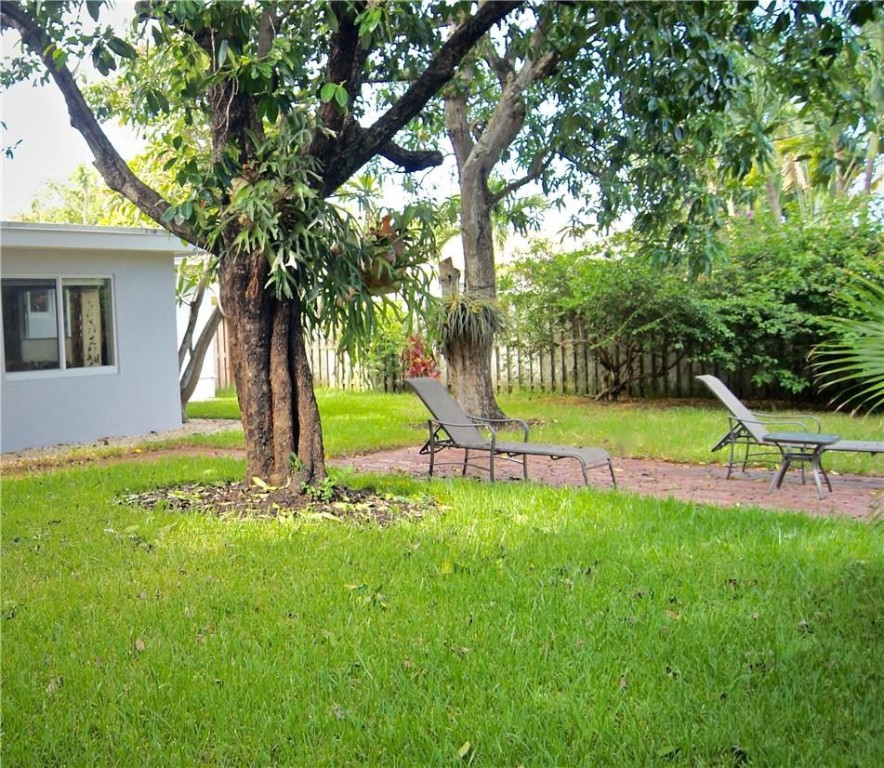 LLOYD ESTATES ADD CORR PL - Residential