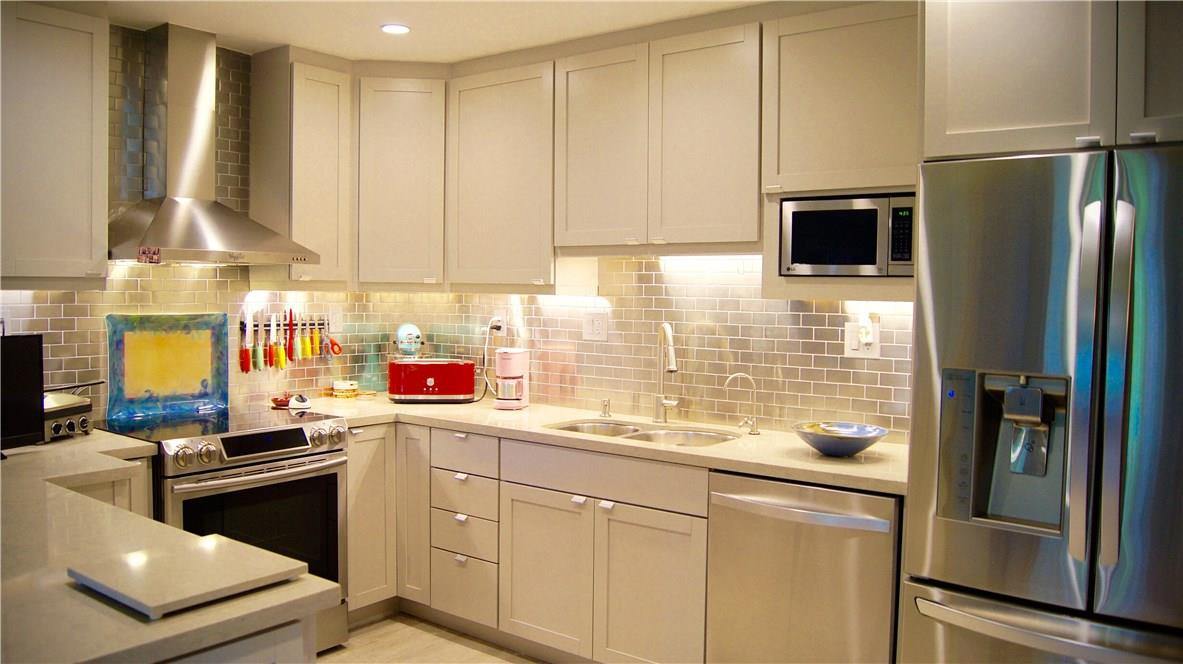 LLOYD ESTATES ADD CORR PL - Residential