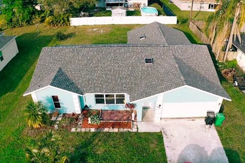 A home in Port St Lucie