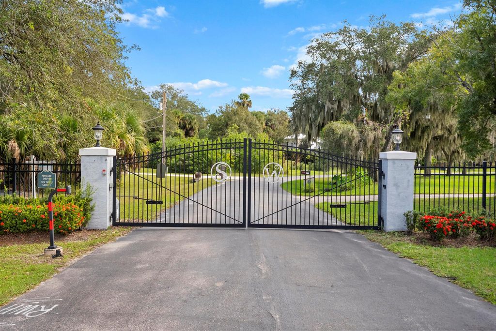 Photo of 2260 Sweetwater Drive, Fort Pierce, FL 34981 (MLS # R11146455)