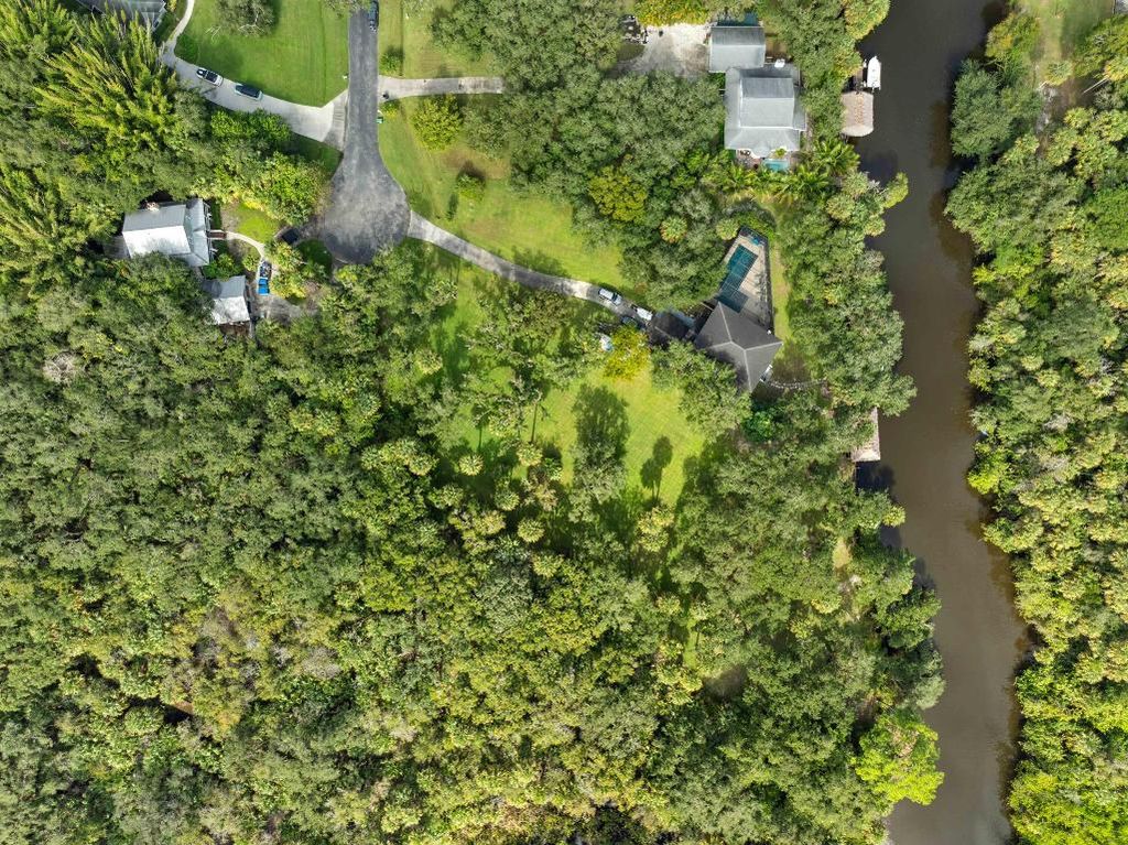 Photo of 2260 Sweetwater Drive, Fort Pierce, FL 34981 (MLS # R11146455)