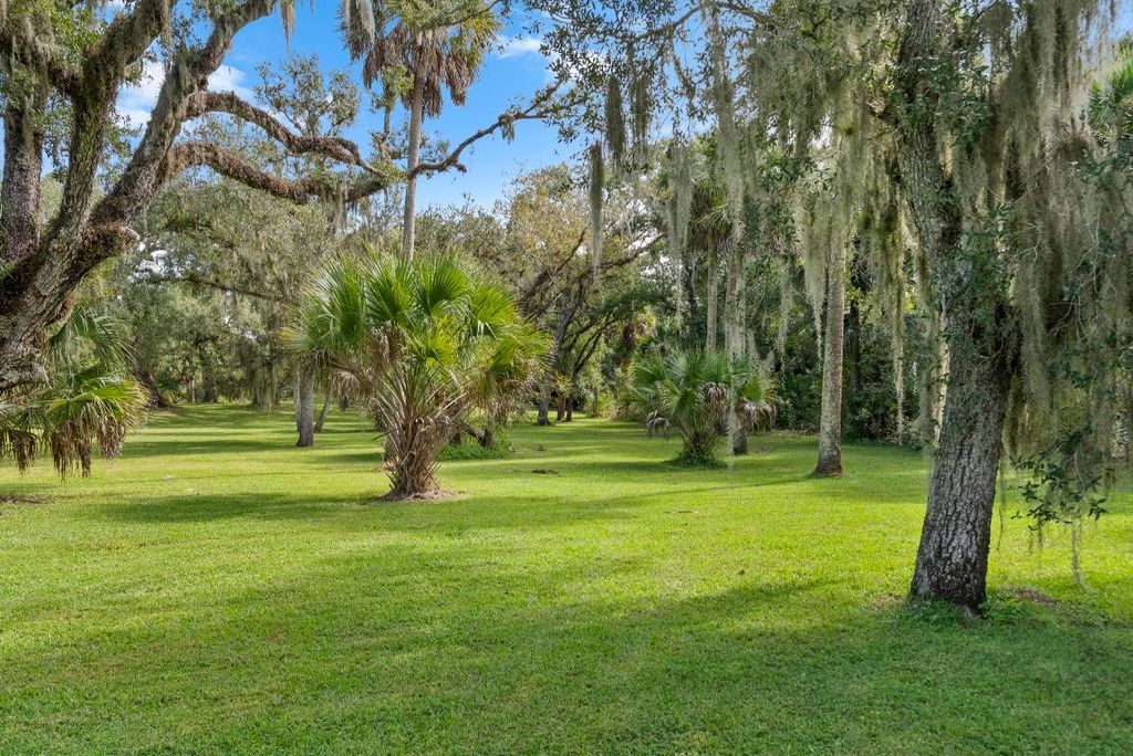 Photo of 2260 Sweetwater Drive, Fort Pierce, FL 34981 (MLS # R11146455)