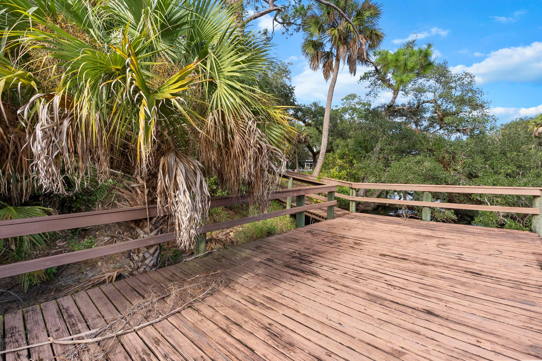 Sweetwater Sub - Land