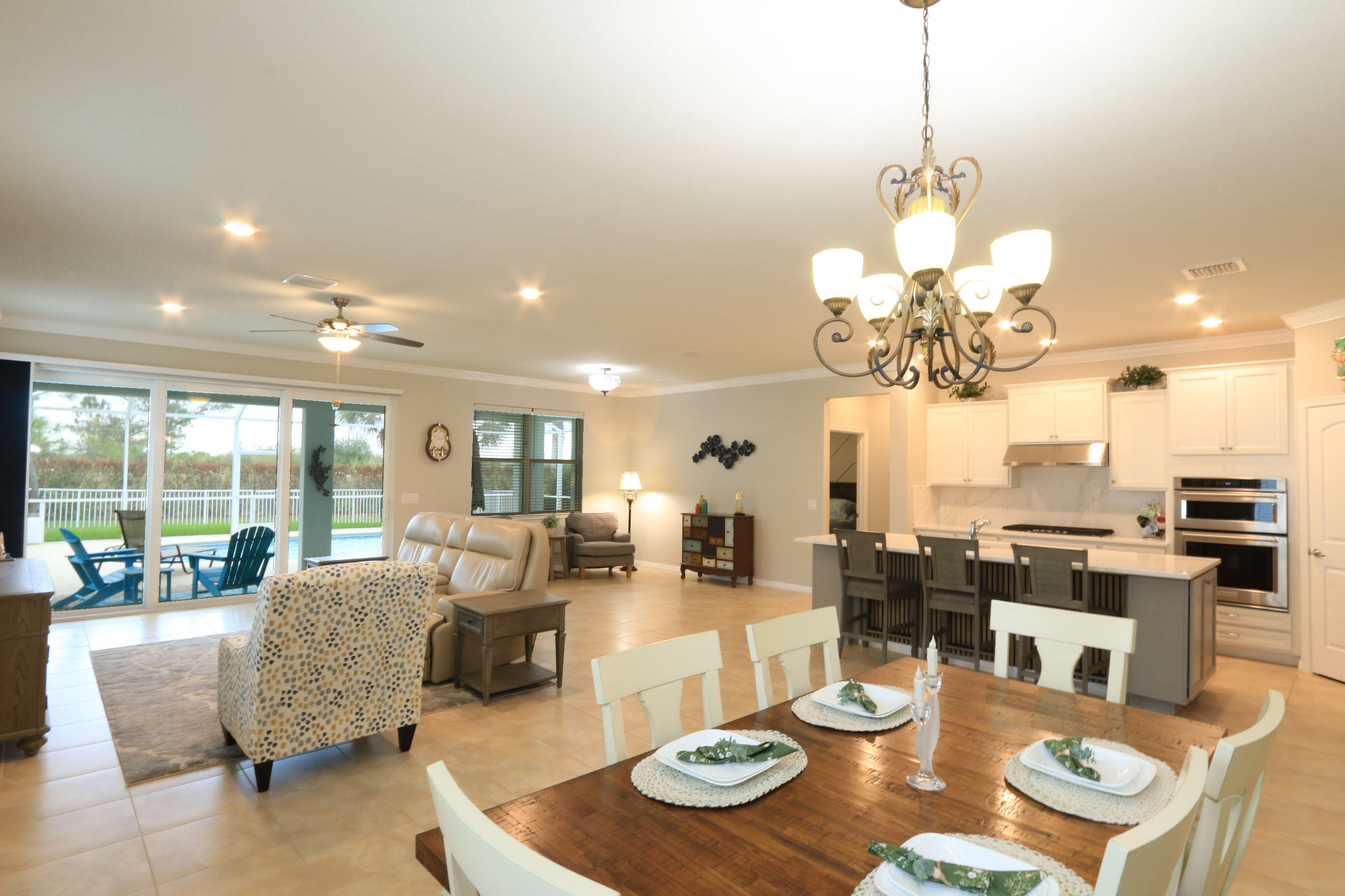 DEL WEBB AT TRADITION - Residential