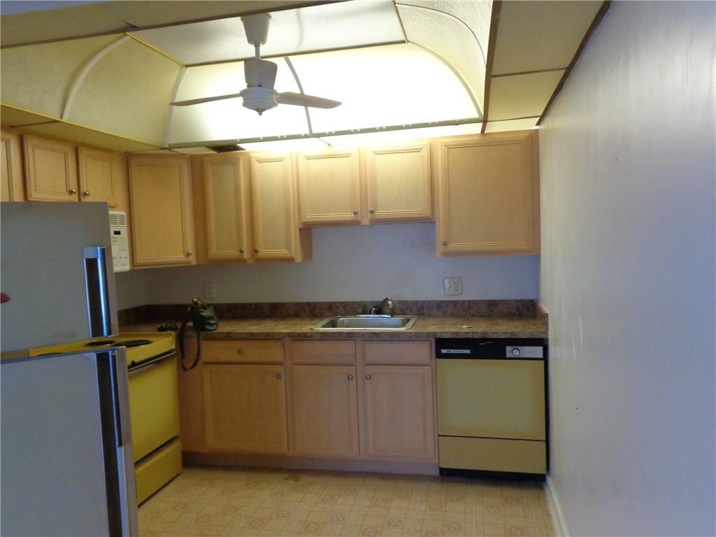 CENTURY VILLAGE EAST - Residential