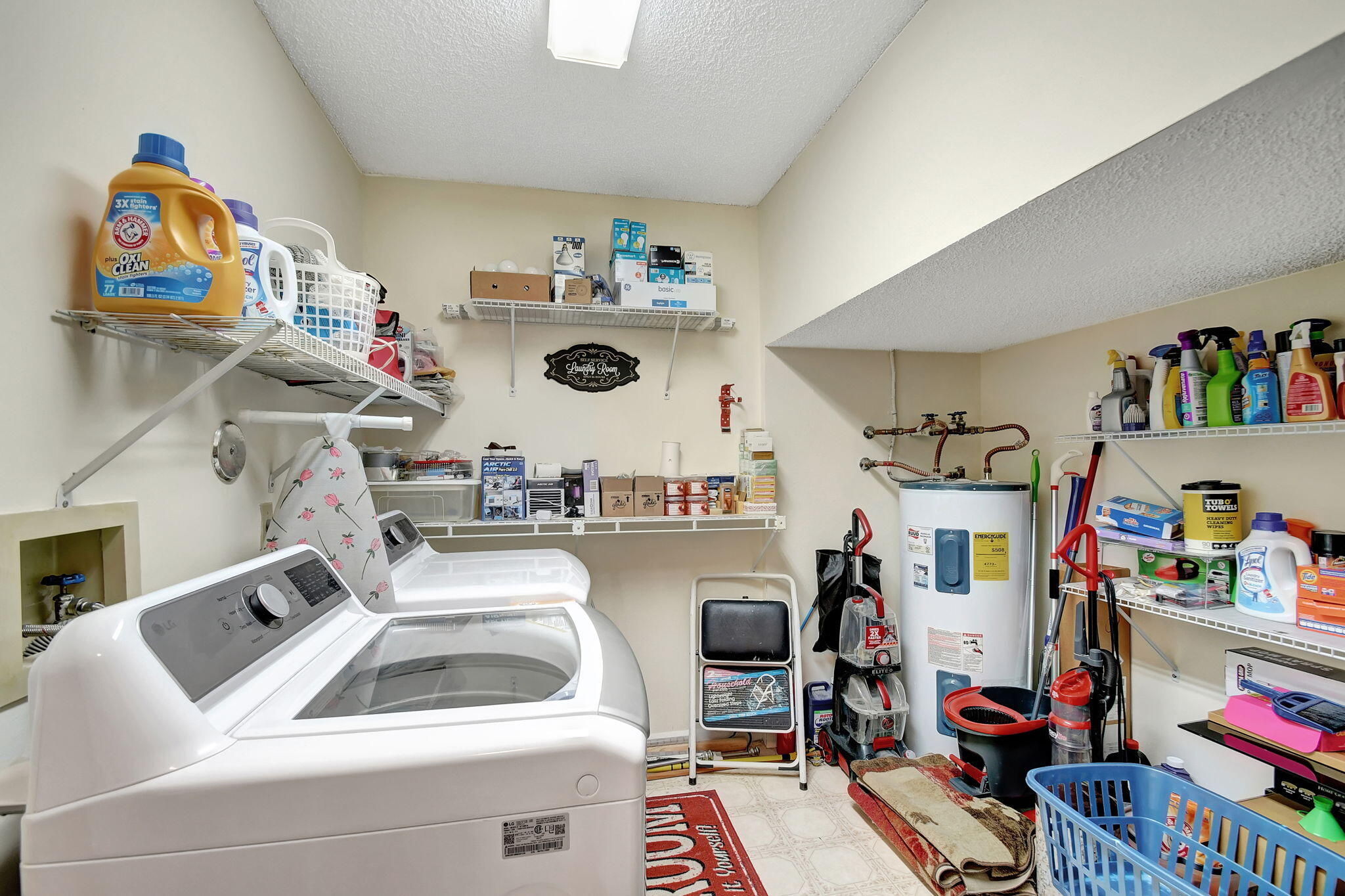 LEXINGTON CLUB VILLAS CONDO - Residential