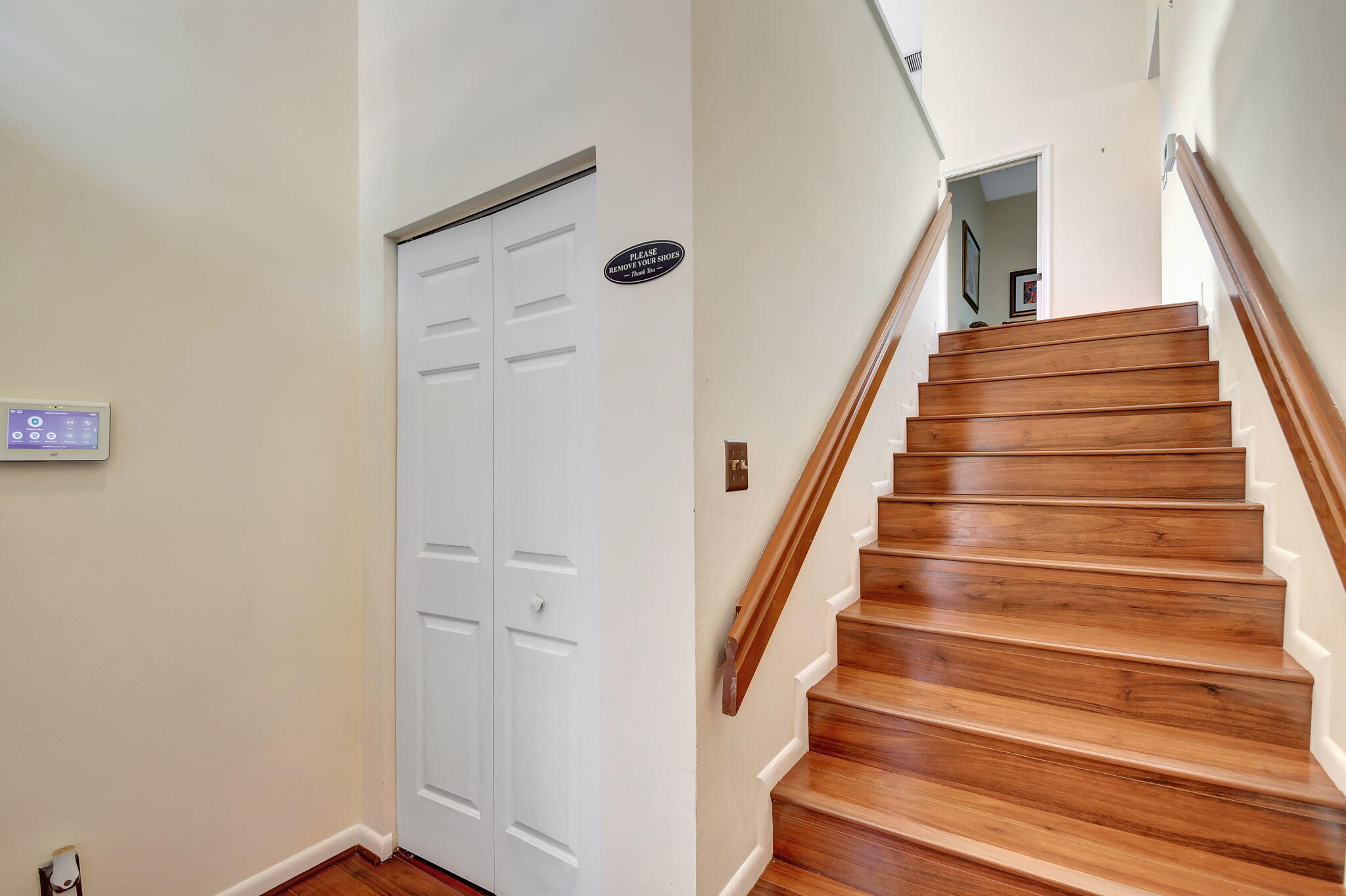 LEXINGTON CLUB VILLAS CONDO - Residential