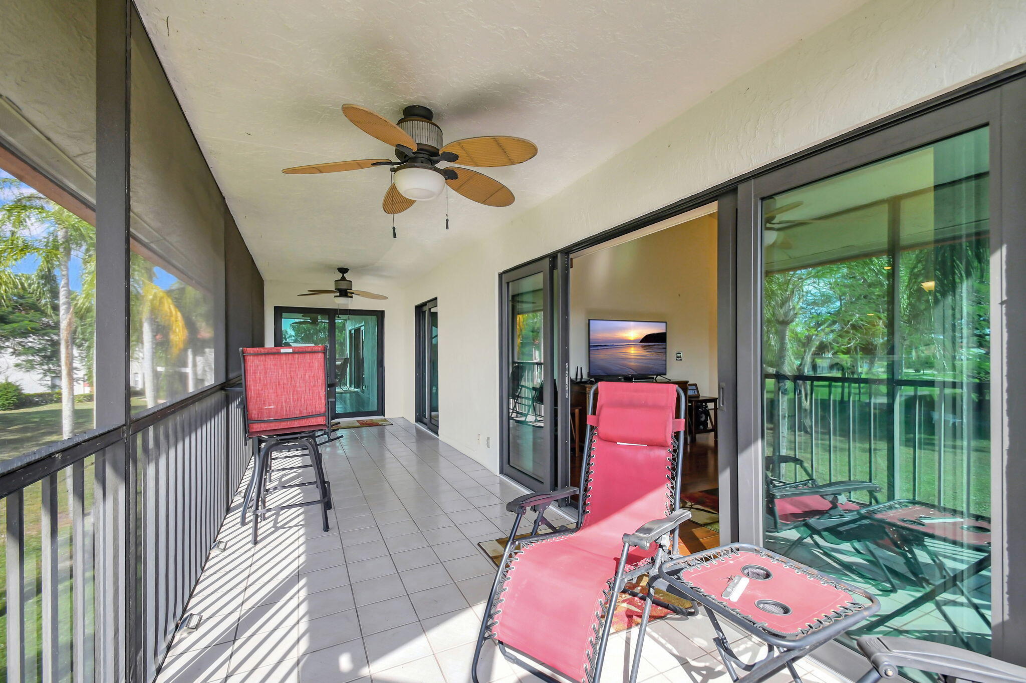 LEXINGTON CLUB VILLAS CONDO - Residential