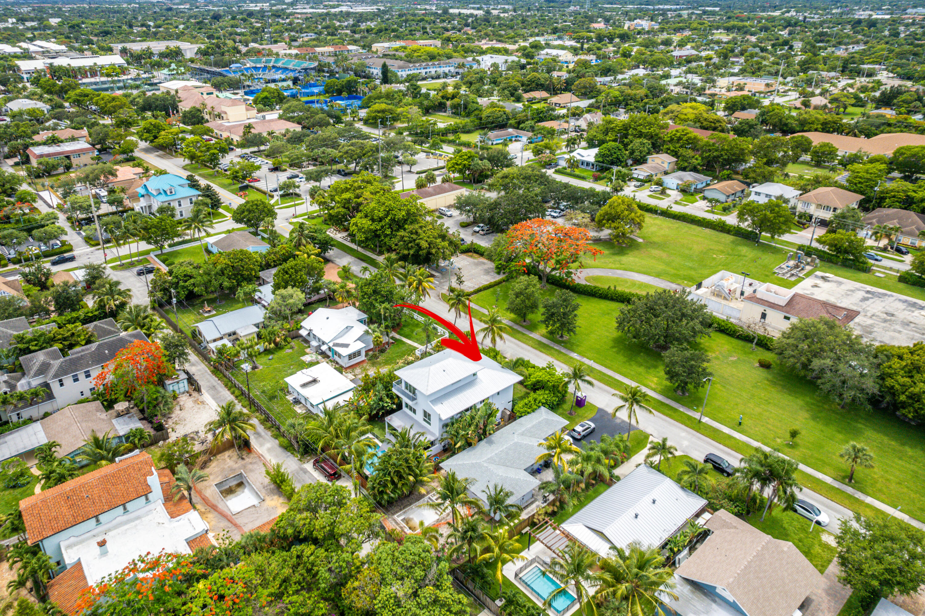 Old School Square Histori - Residential