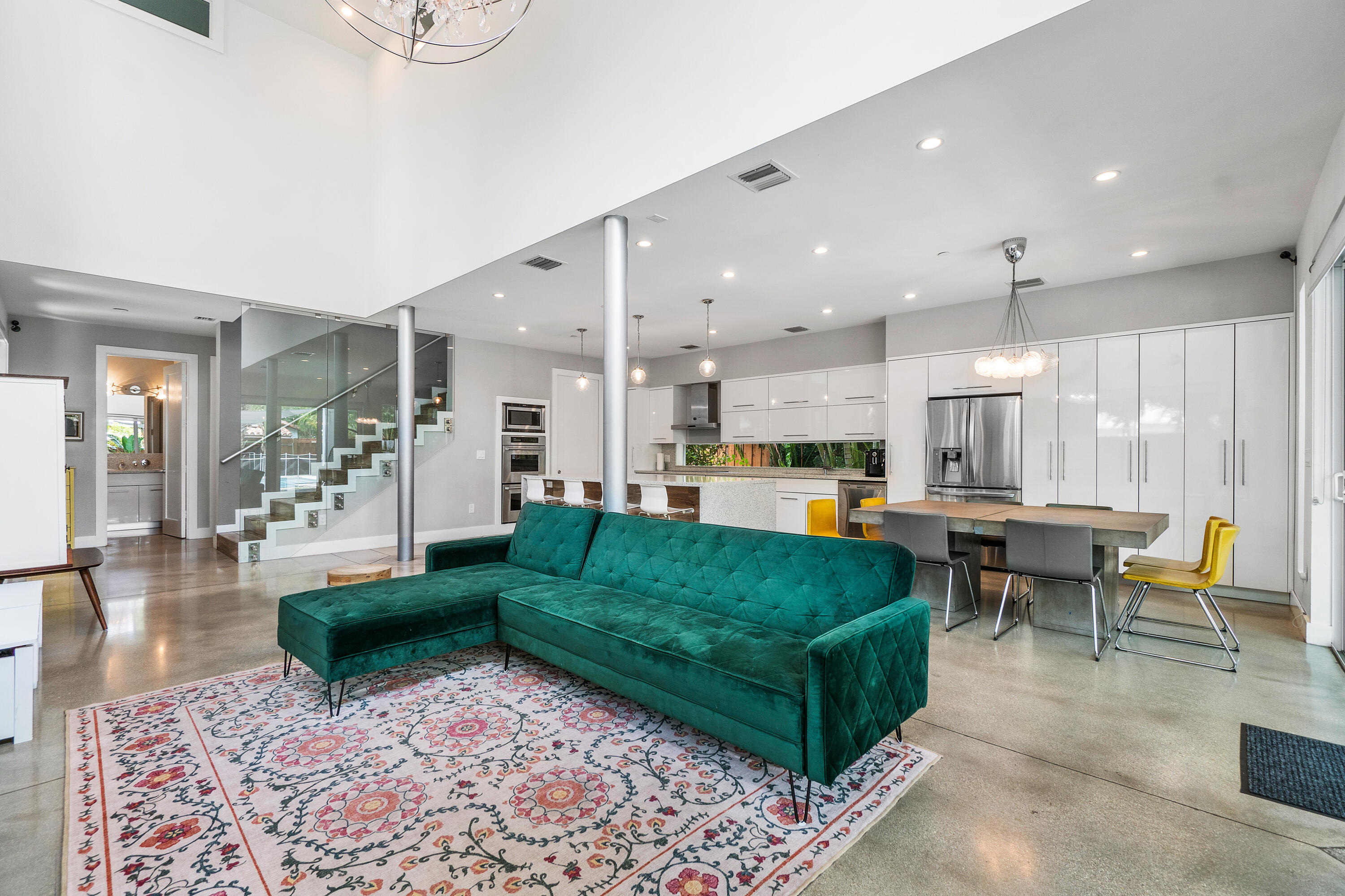 Old School Square Histori - Residential