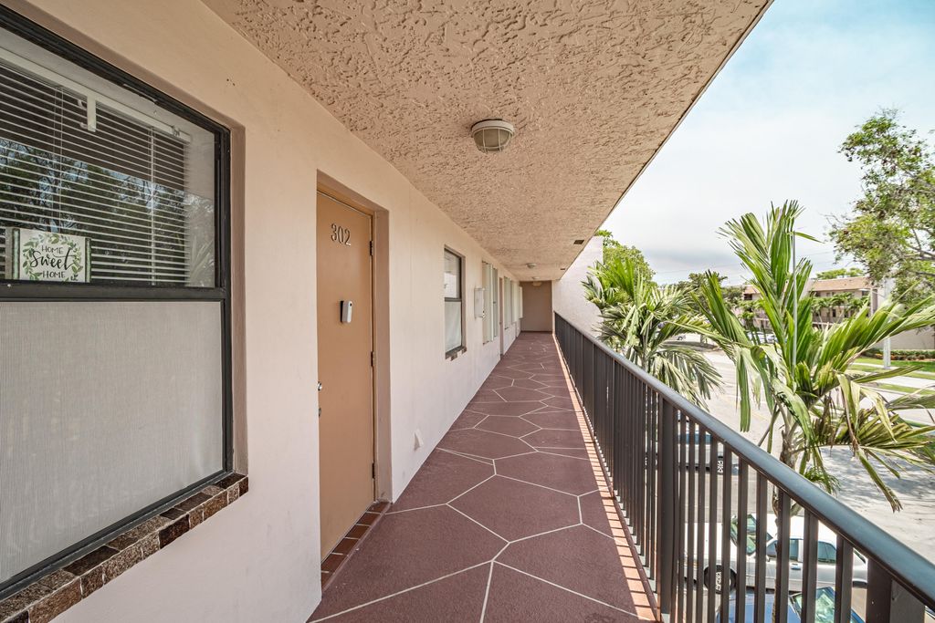 Photo of 10331 Sunrise Lakes Boulevard #302, Sunrise, FL 33322 (MLS # B26044607)